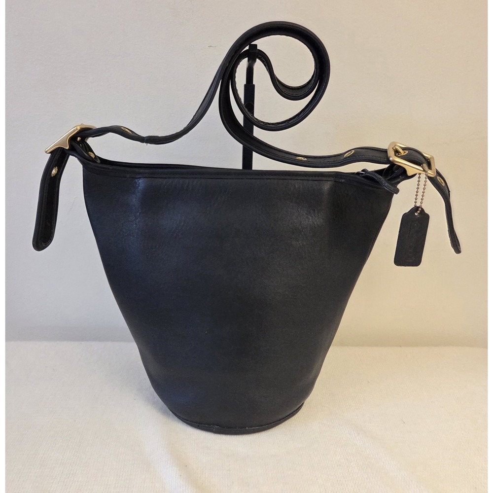 Vintage Coach Helen's Legacy 9953 Bucket Bag M Black Leather USA Made Adjustable